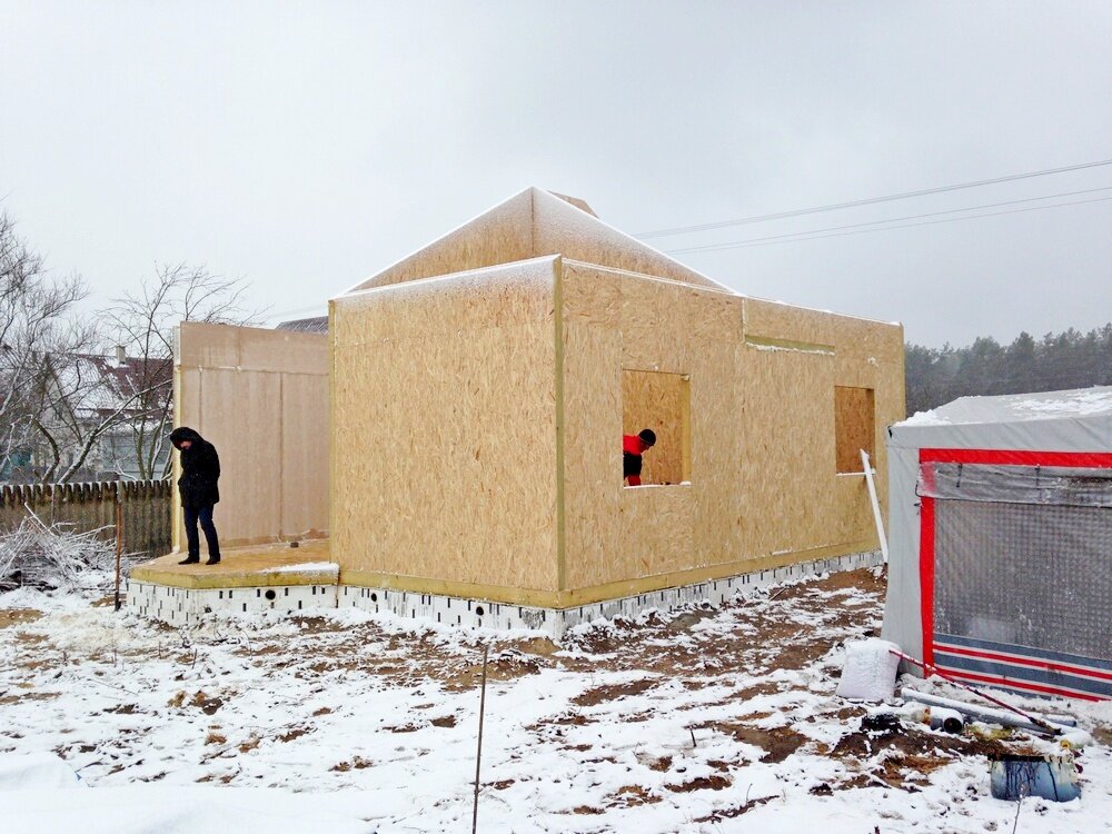 Строительство домов по канадской технологии зимой